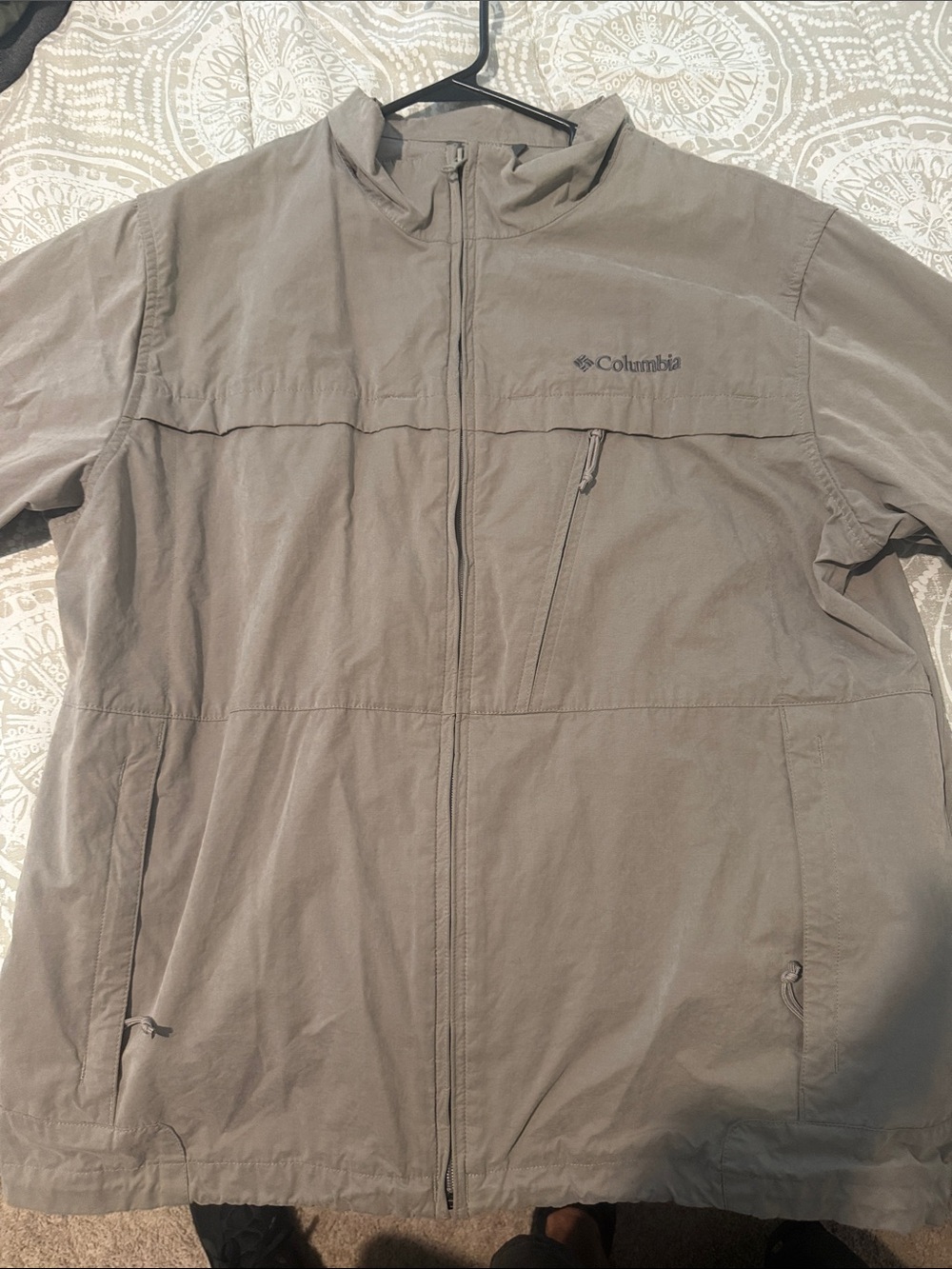 Columbia Men's Light Taupe Lightweight Jacket